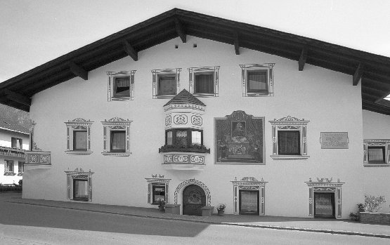 \resizebox*{1\columnwidth}{!}{\includegraphics{Bilder/Gasslerhaus.eps}}